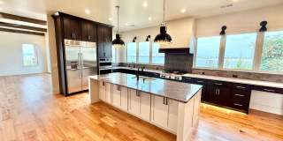 Luxury Golf Retreat in Berthoud with Breathtaking Mountain and TCP Golf Course Views Luxury Golf Retreat in Berthoud with Breathtaking Mountain and TCP Golf Course Views Gallery 13