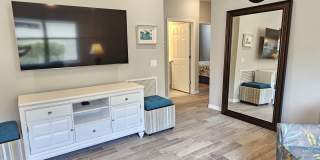 Annual Furnished 2 Bedroom 2 Bathroom with a Flex Room in Island Walk! Gallery 46