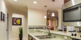 Sidney Sidney Gallery 18