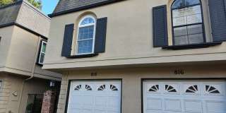 Superb Location for this Spacious 2 Bedroom 1.5 Bath Campbell Townhouse Gallery 1