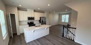 Beautiful Townhome!! Gallery 17
