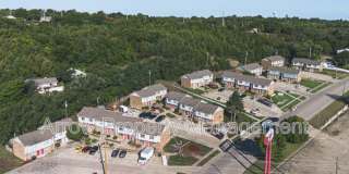 1326 South Jackson Street Gallery 1