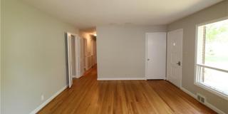 2316 Silas Creek Parkway 2316 Silas Creek Parkway Gallery 3