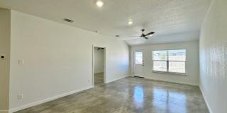 905 Cherry Laurel Gallery 19