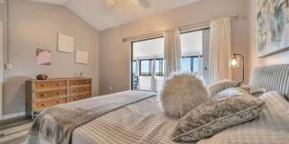 9604 CORTEZ ROAD W Gallery 42