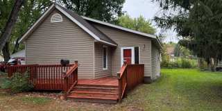 4 Bedroom 1 Bath Home | 1214 9th St. E. Gallery 1