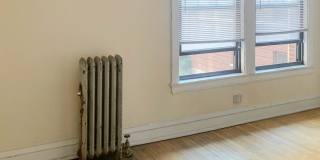 512 W Cornelia Ave Gallery 2