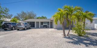 330 N Tessier Dr Gallery 59