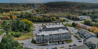 2 bed, 1 bath with washer/dryer in unit  (1) month free rent (85 Griffin Ln #202) Gallery 1