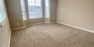 1087 N Leverett Avenue Gallery 21