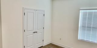 21475 SEATON AVENUE Gallery 32