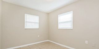 4833 Elese St Gallery 3