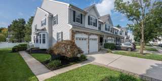 33 WEAVER Drive Gallery 1