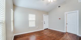 TOBIN HILL COTTAGE Gallery 8