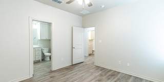 5507 Kemper Street Gallery 10