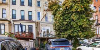 1007 N CALVERT ST Gallery 41