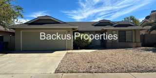 Wonderful Three bedroom Home in Greenfield Gallery 1