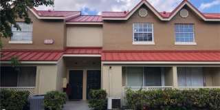 18352 NW 68th Avenue Gallery 1