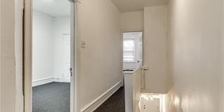 354 Ophelia Street Gallery 16