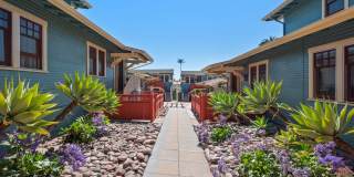 Charming Sherman Heights 2-Bedroom, Available Now! Gallery 2
