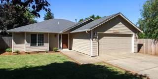 Single Level Three Bedroom South Salem Home ~ Lone Oak 3882 Single Level Three Bedroom South Salem Home ~ Lone Oak 3882 Gallery 1