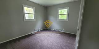 Discover this beautifully renovated 3-bedroom, 1-bathroom gem. Gallery 14