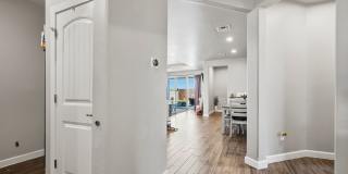 Beautiful 4 bedroom home with Solar Panels Gallery 25