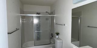 899 Riverside Drive Gallery 26