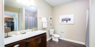 River & Rich Gallery 27