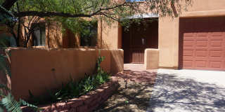 Unique 3Bdm 2Ba home is located in a great central location Gallery 1