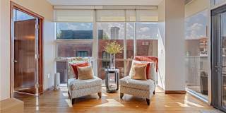 701 W Lakeside Avenue Gallery 7