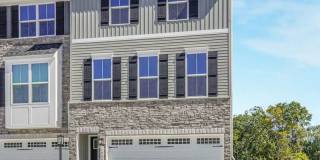 1400 Crested Iris Drive Gallery 1
