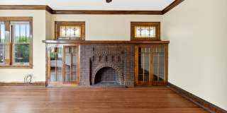 1522 N Austin Boulevard Gallery 3