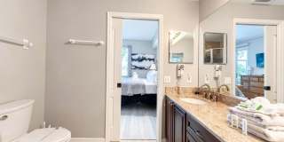Beautifully furnished 2BR/2BA first-floor condo Gallery 14