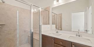 Modern, Spacious 2 Bed Townhome, Brier Creek Country Club, Golf course views! Gallery 19