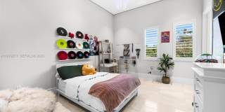 11750 SW 68th Ct Gallery 23