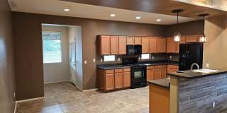 West- Star Valley 4 bedroom/ 2 bathroom! Gallery 1