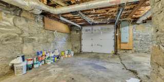 Beautifully maintained and move-in ready 4BR home with a basement Gallery 14