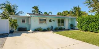 110 SW Hideaway Place Gallery 1