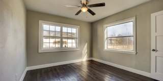 Freshly Renovated 2 Bedroom Home Gallery 3