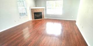 Large 3 BR 2.5 BA In Bentonville! Gallery 6