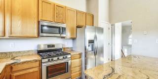 FENCED IN YARD!!!  Beautiful 4/3 UPDATED SF Home in Gaithersburg Gallery 6