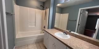 Charming 3-bedroom, 2-bath single-family home with a garage. Gallery 21