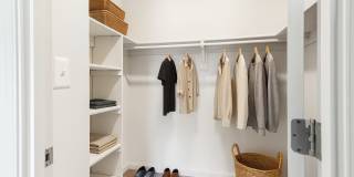 Brookstone Gallery 7