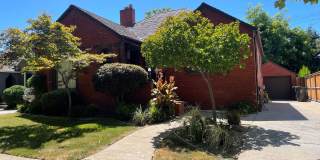 6 Month Lease on a Two-Bedroom 1 Bathroom East Sacramento Home Gallery 1