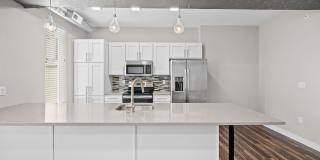 The Maxwell Downtown Des Moines Gallery 1