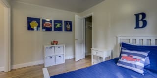 Shorewood Gallery 46