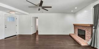 23008 Hamlin St Gallery 9