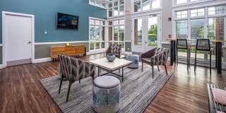 Woodlake Apartments Gallery 10