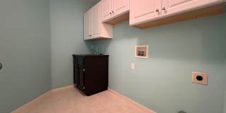 Three Bedroom Galt Home! Gallery 16